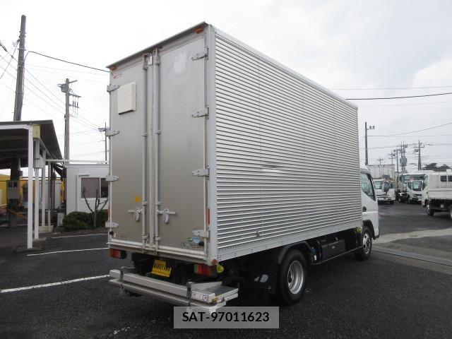 Mitsubishi CANTER 2019-08 8229143-3