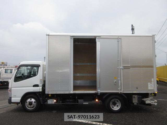 Mitsubishi CANTER 2019-08 8229143-5