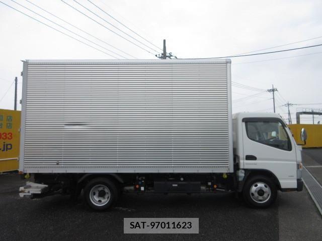 Mitsubishi CANTER 2019-08 8229143-6