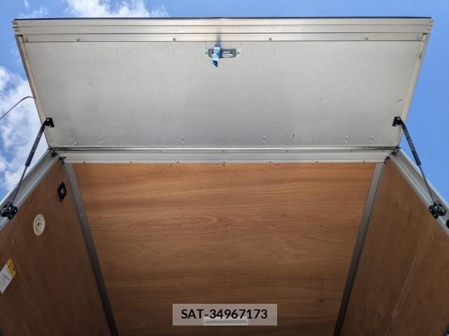 Mitsubishi CANTER 2023-03 8229141-8