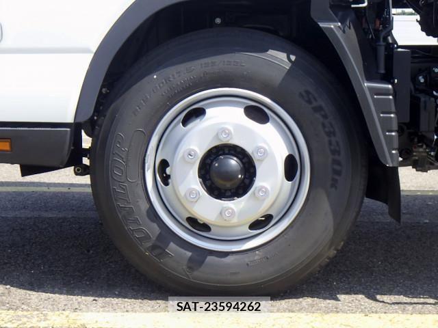 Mitsubishi CANTER 2025-12 8229124-20