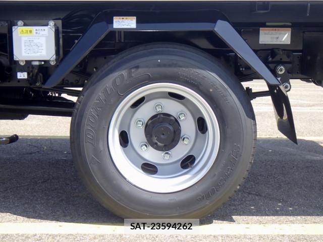 Mitsubishi CANTER 2025-12 8229124-21