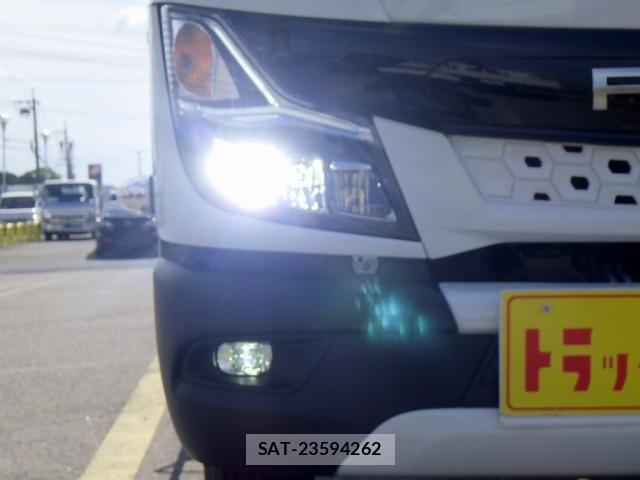 Mitsubishi CANTER 2025-12 8229124-26