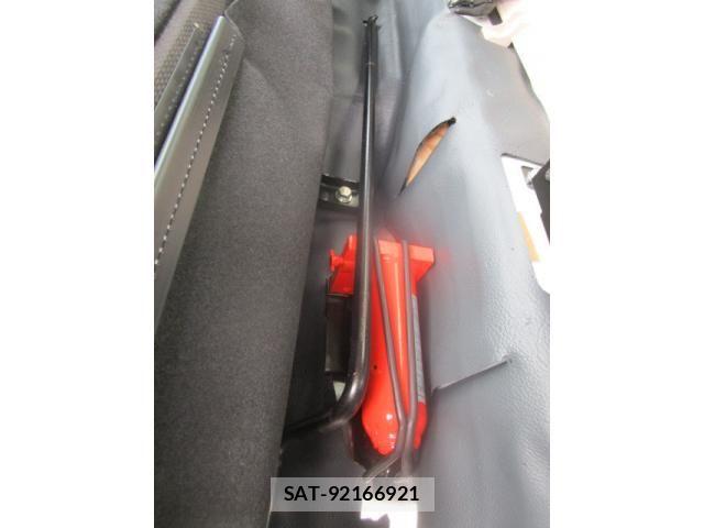 Mitsubishi CANTER 2025-11 8229121-20