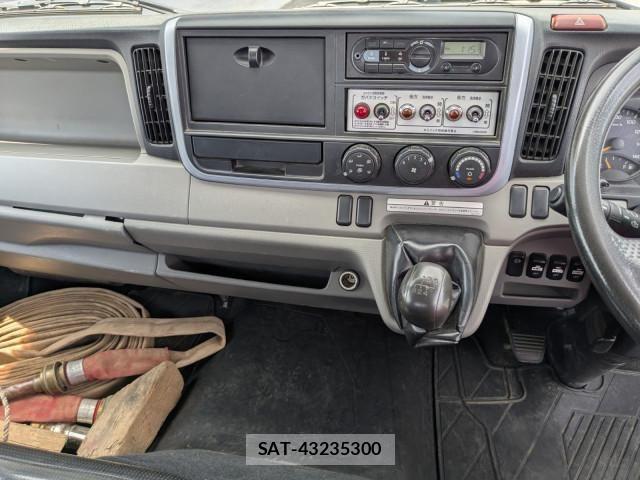 Mitsubishi CANTER 2016-12 8229166-11