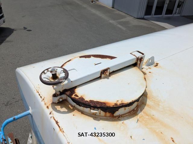 Mitsubishi CANTER 2016-12 8229166-18