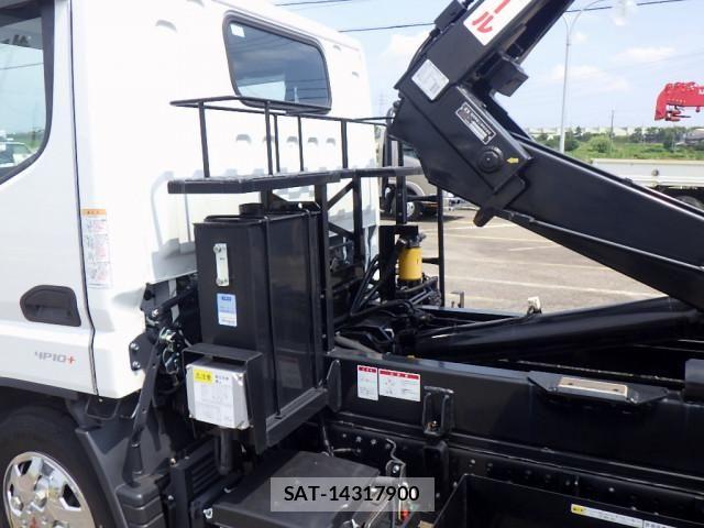 Mitsubishi CANTER 2024-07 8229129-16