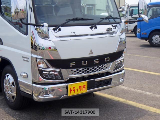 Mitsubishi CANTER 2024-07 8229129-8