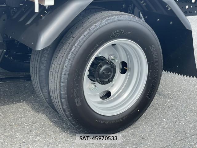 Mitsubishi CANTER 2025-09 8229145-9