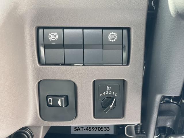 Mitsubishi CANTER 2025-09 8229145-24