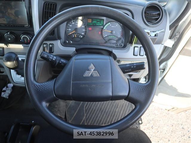 Mitsubishi CANTER 2022-06 8229177-3