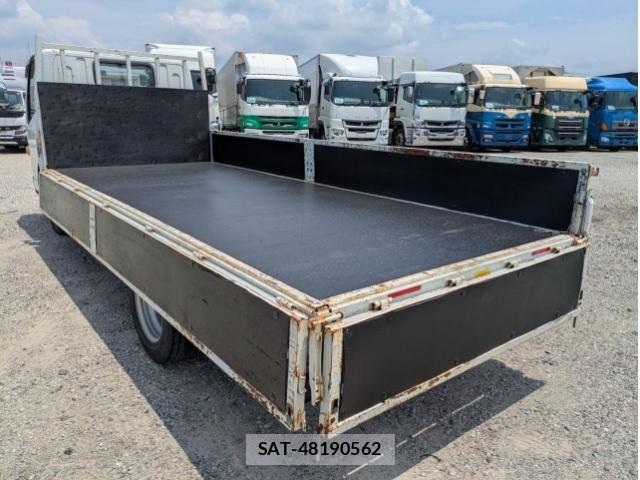 Mitsubishi CANTER 2020-02 8229184-14