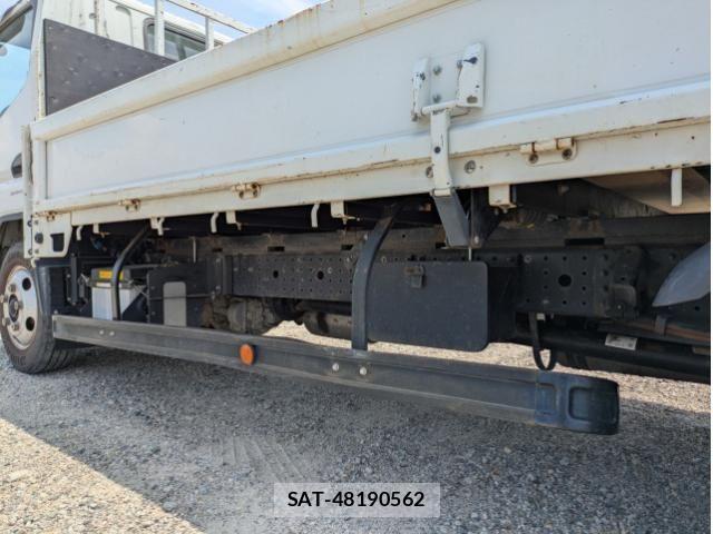 Mitsubishi CANTER 2020-02 8229184-19