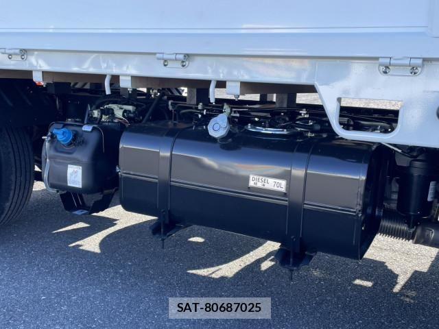 Mitsubishi CANTER 2025-10 8229146-11