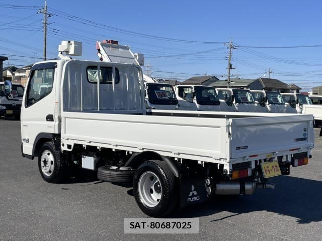 Mitsubishi CANTER 2025-10 8229146-5
