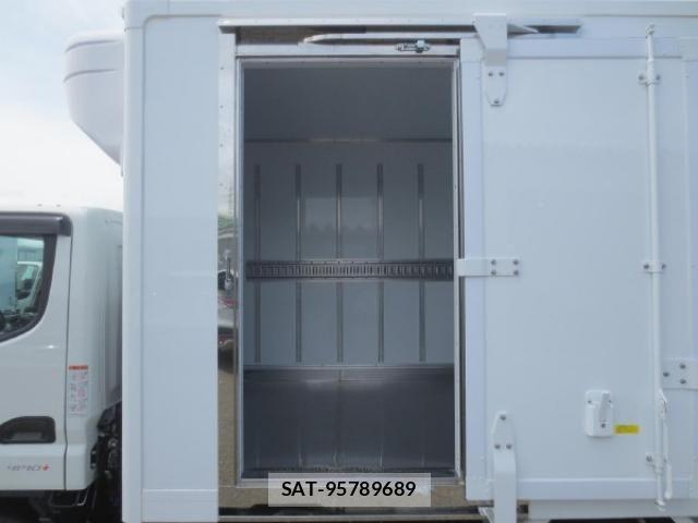 Mitsubishi CANTER 2026-04 8229127-10