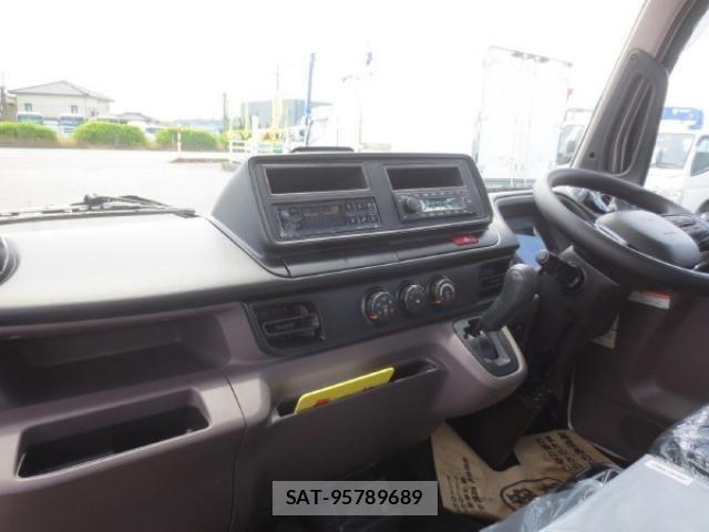 Mitsubishi CANTER 2026-04 8229127-16