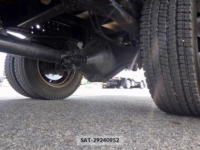 Mitsubishi CANTER 2017-02 8229130-25