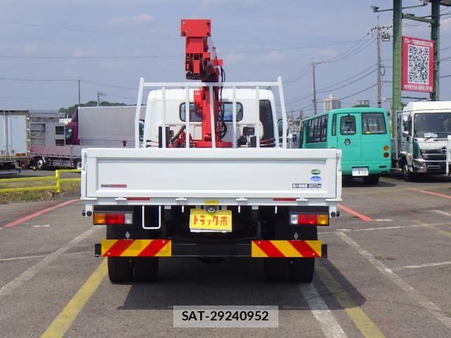 Mitsubishi CANTER 2017-02 8229130-5