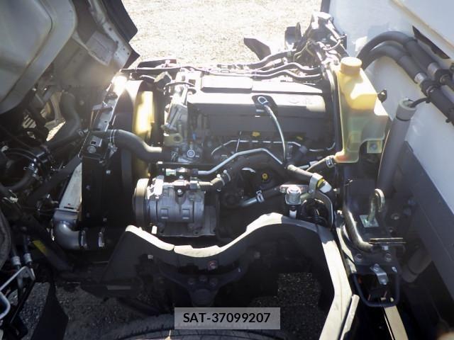 Mitsubishi CANTER 2018-03 8229173-22