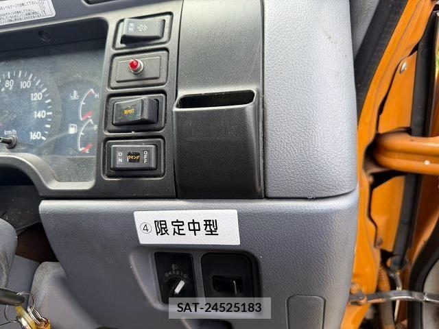 Mitsubishi CANTER 2009-08 8229179-21