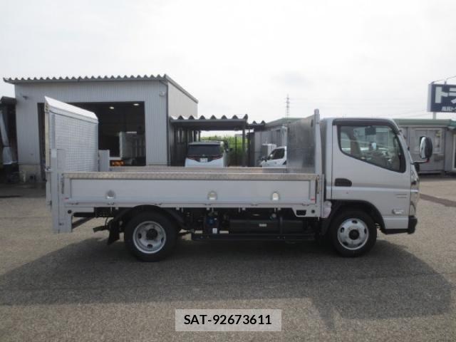Mitsubishi CANTER 2024-08 8229144-7