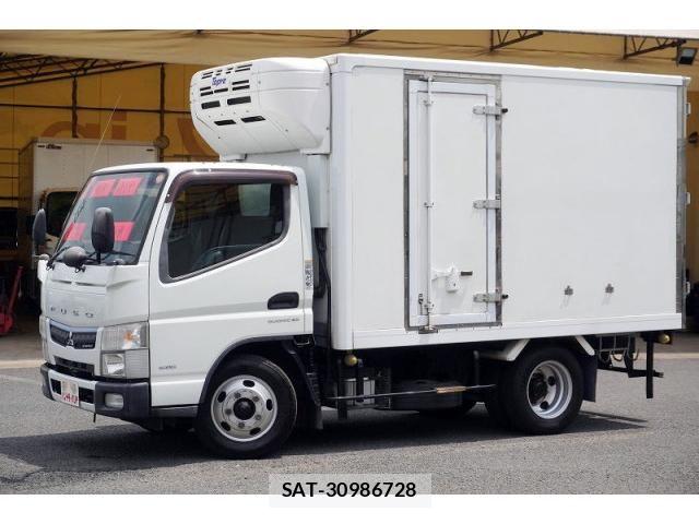 Mitsubishi CANTER 2018-07 8229174-0