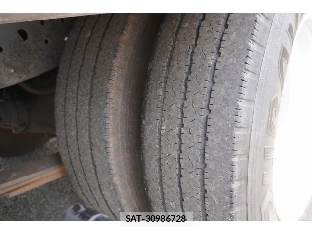 Mitsubishi CANTER 2018-07 8229174-9