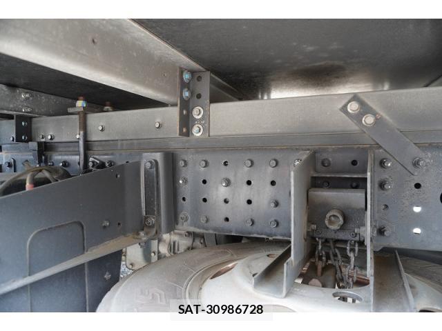 Mitsubishi CANTER 2018-07 8229174-11