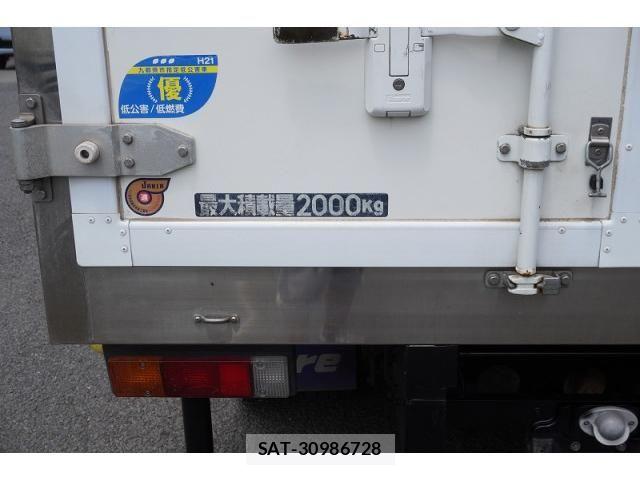 Mitsubishi CANTER 2018-07 8229174-25