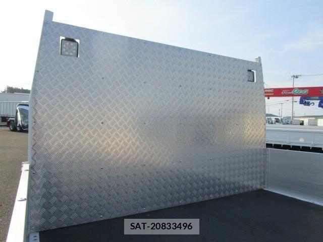 Mitsubishi CANTER 2024-10 8229133-15