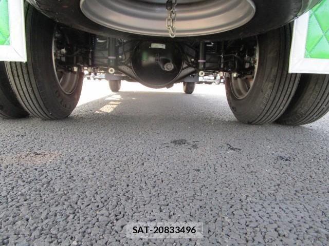 Mitsubishi CANTER 2024-10 8229133-4