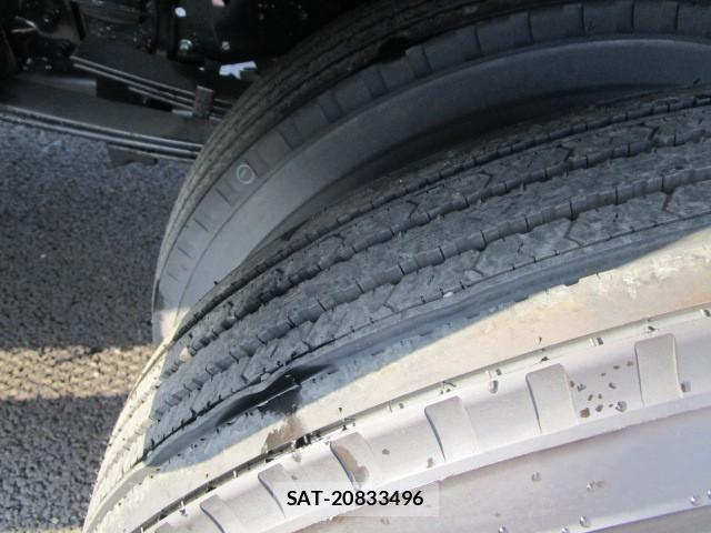 Mitsubishi CANTER 2024-10 8229133-5