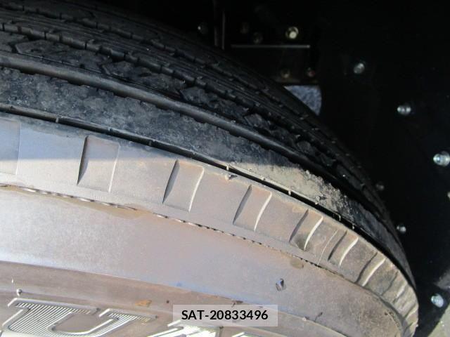 Mitsubishi CANTER 2024-10 8229133-6