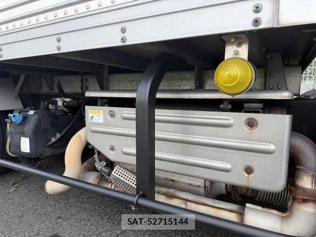Mitsubishi CANTER 2017-08 8229167-13