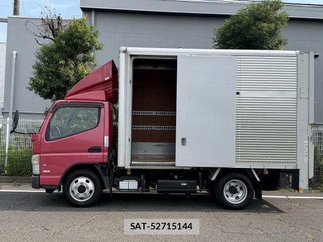 Mitsubishi CANTER 2017-08 8229167-3