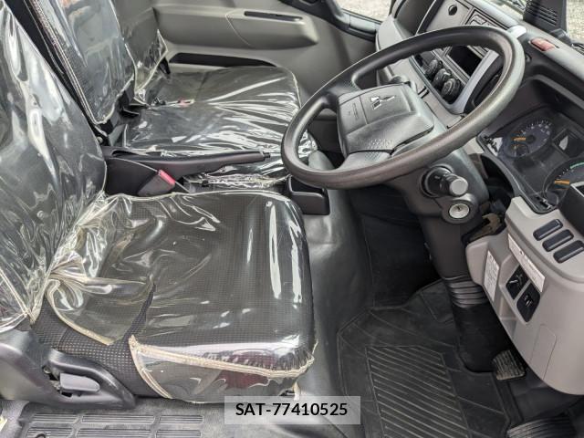 Mitsubishi CANTER 2018-06 8229192-6