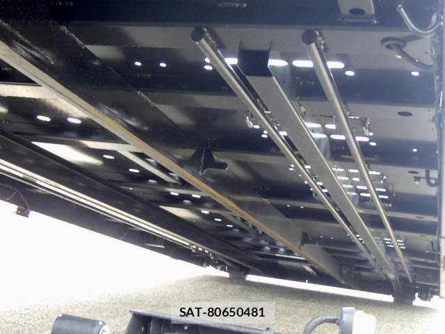 Mitsubishi CANTER 2025-05 8229123-27