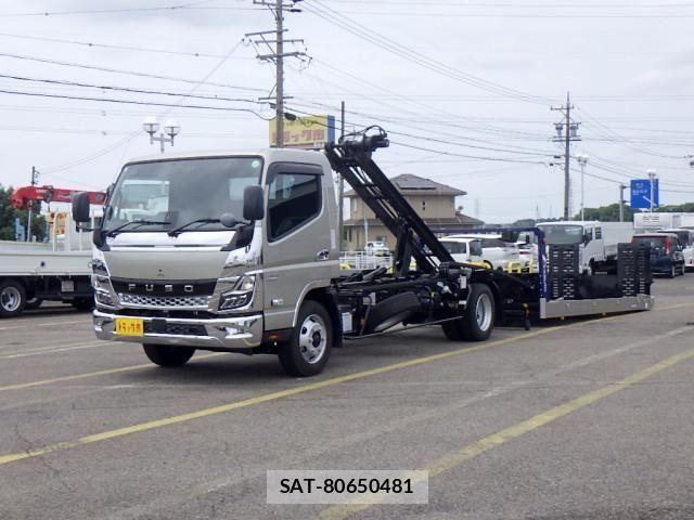 Mitsubishi CANTER 2025-05 8229123-2