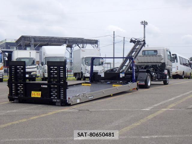Mitsubishi CANTER 2025-05 8229123-6