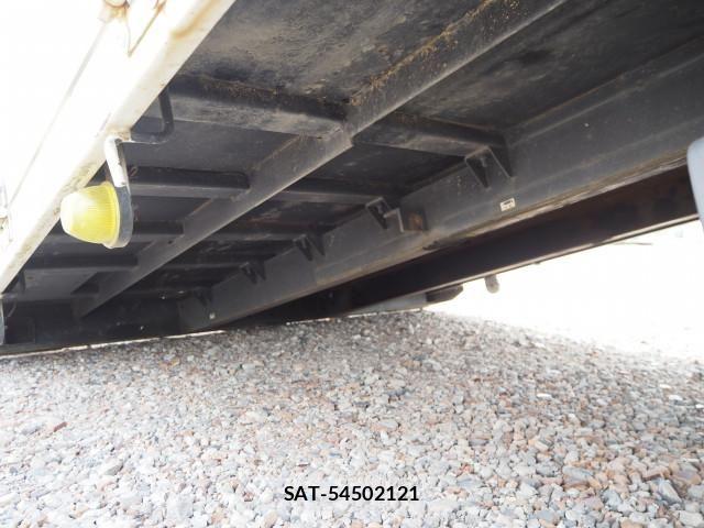 Mitsubishi CANTER 2012-05 8229140-23