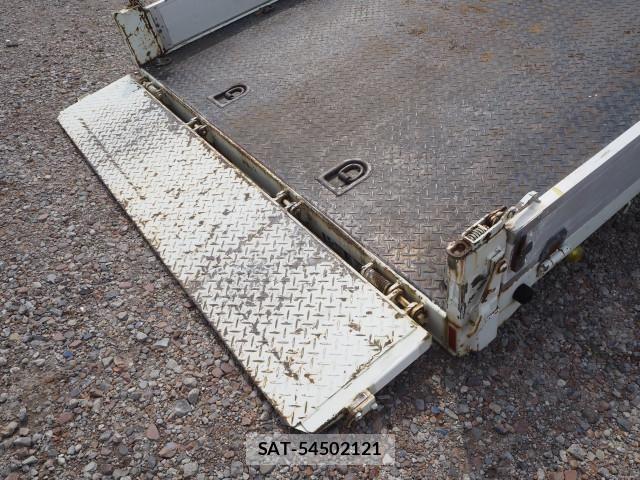 Mitsubishi CANTER 2012-05 8229140-24