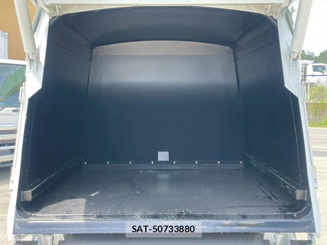 Mitsubishi CANTER 2026-03 8229122-12
