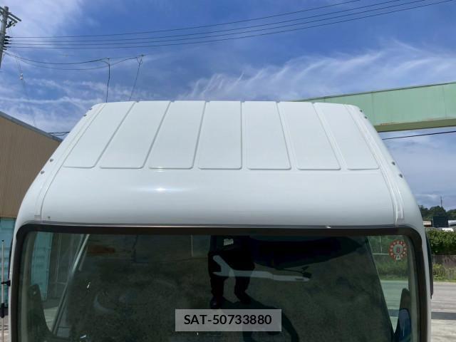 Mitsubishi CANTER 2026-03 8229122-26