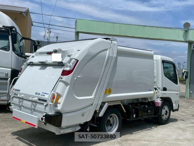 Mitsubishi CANTER 2026-03 8229122-3