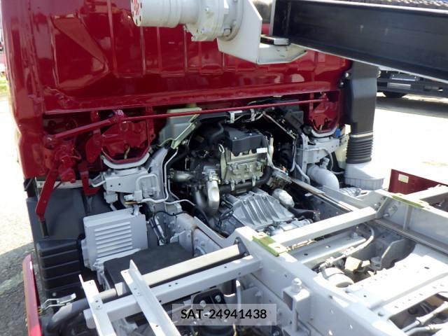 Mitsubishi CANTER 2022-09 8229126-13