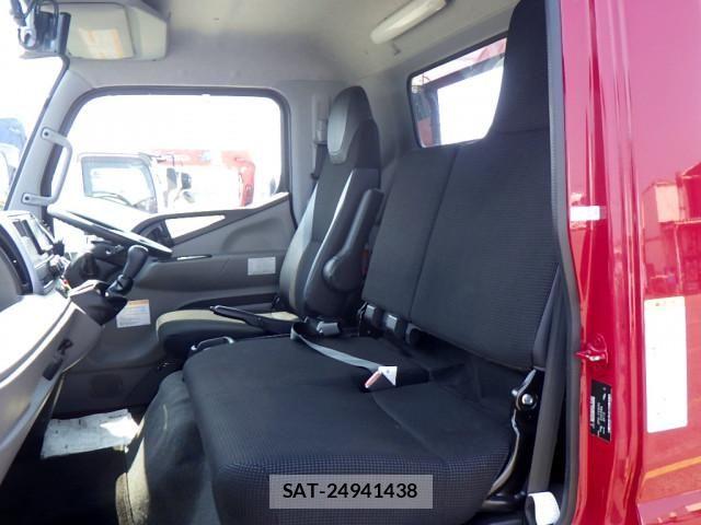 Mitsubishi CANTER 2022-09 8229126-16