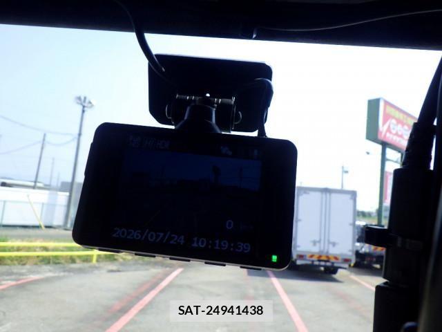 Mitsubishi CANTER 2022-09 8229126-20