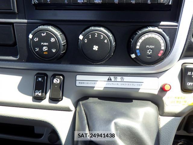 Mitsubishi CANTER 2022-09 8229126-24