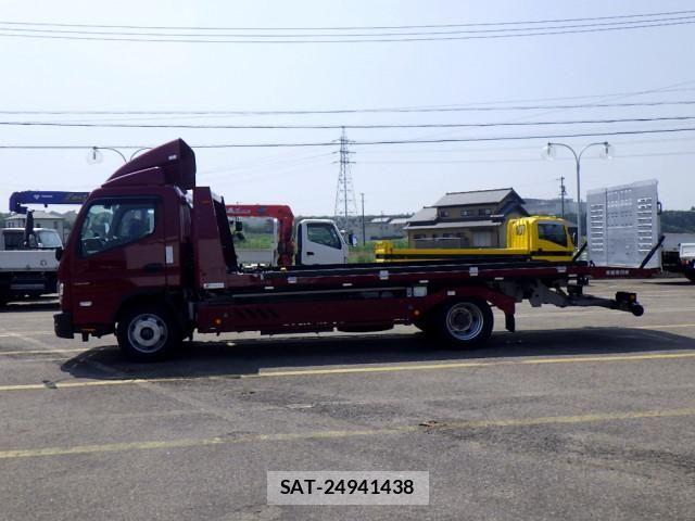 Mitsubishi CANTER 2022-09 8229126-3